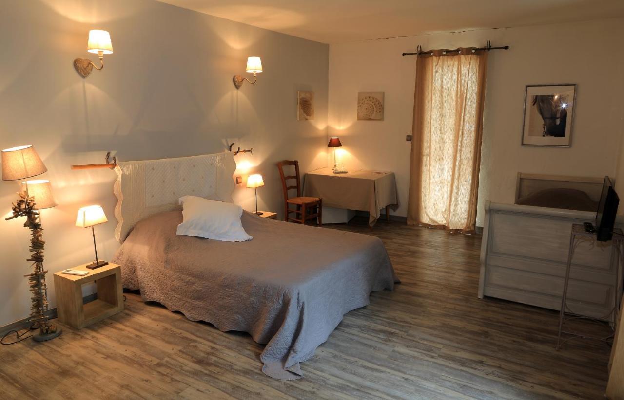 생 질 Mas D'Auzieres B&B 외부 사진