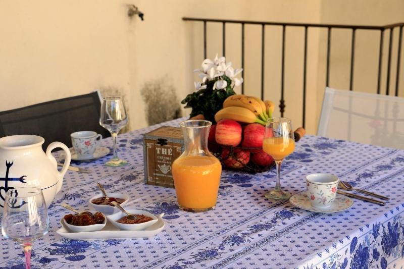 생 질 Mas D'Auzieres B&B 외부 사진